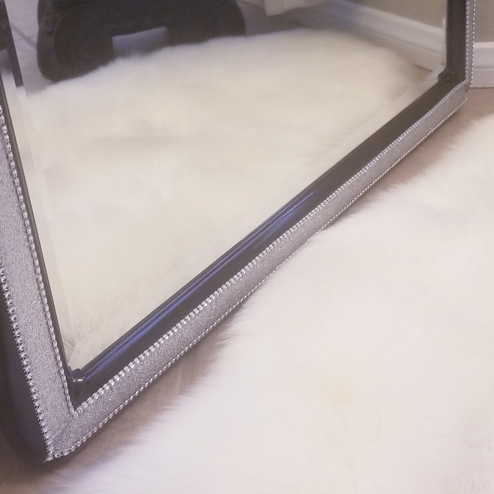 Mirror - Picture 3 of 8